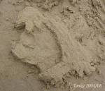 bas-relief gadget photo sand stuff tanka // 600x517 // 73.1KB